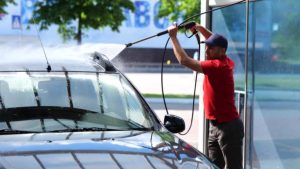 istockphoto-1484931388-612×612 Mobile vs Traditional Car Wash